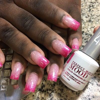 Mood gel polish