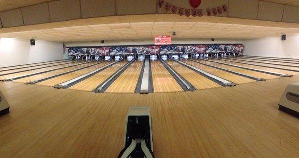 16 synthetic lanes