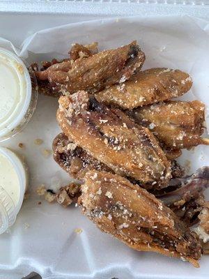 My dry, over cooked, garlic Parmesan wings!!