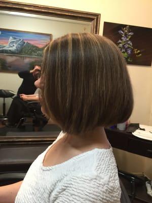 One length bob with contrasting gold weave.