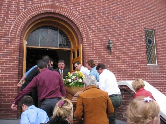 Nampa Funeral Home-Yraguen Chapel