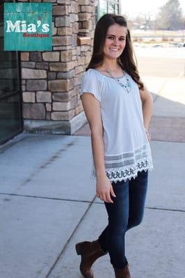 We are in love with this new top And pair it with some Rock Revival Jeans.