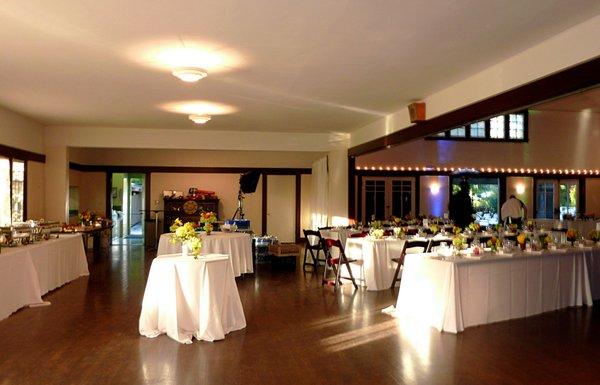 Women's Twentieth Century Club Pre-Wedding Setup