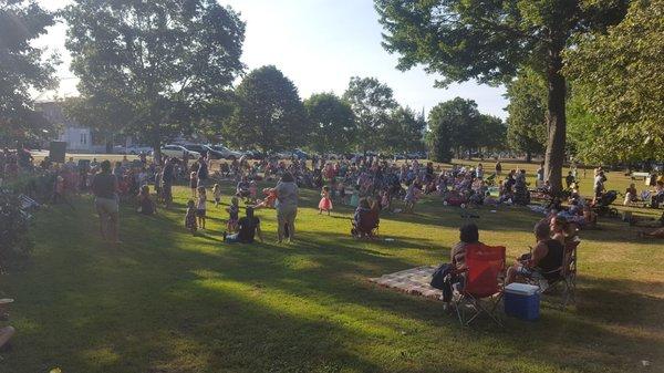 Music on the mall.