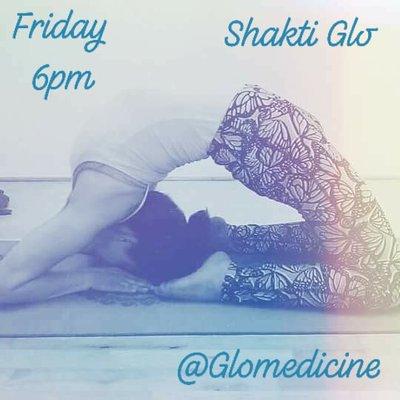 * Shakti Glo fuses Vinyasa flow, tribal hip-shaking and booty-pooping dance moves, and heart-pumping high intensity intervals.