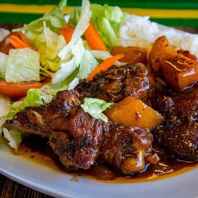 Brown stew chicken