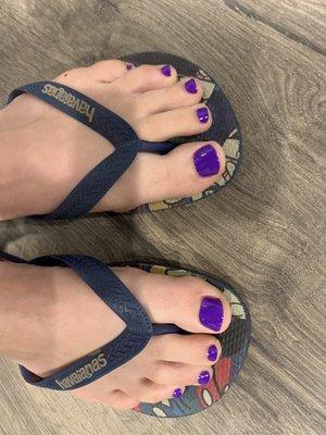 Regular pedi with Essie polish