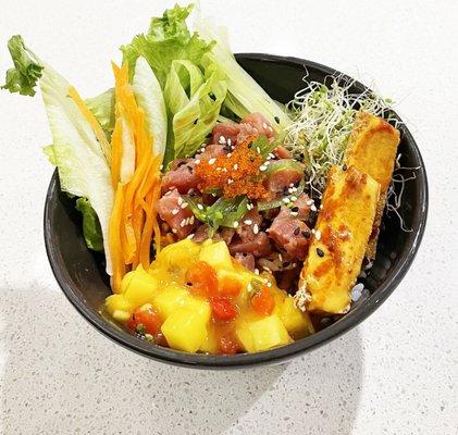 Sushiracha Poke Bowl