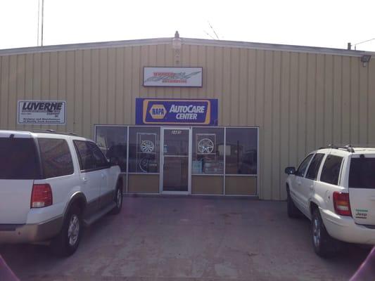 Warner Automotive. The best auto service in SW Kansas.