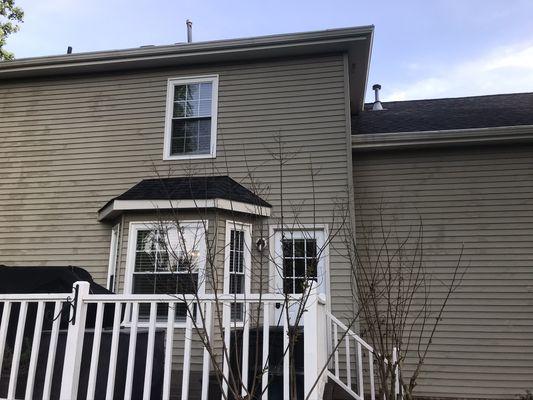 After  Vinyl Siding  Clean