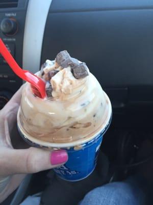 Hot fudge Brownie delight shake