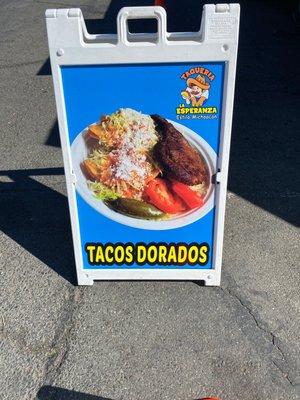 Tacos dorados de papa