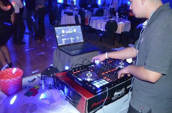 Live Dj Mixing Available From Grown Folk Ent.