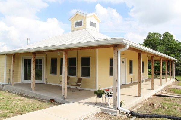 Goodell Barnes residence near Columbia, Missouri, designed by Nick Peckham of Peckham Architecture