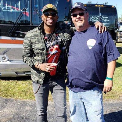 Hanging out wit country star Jimmie Allen at the 2018 B100 birthday Party