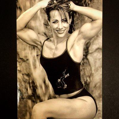 Lisa back in the day of her fitness modeling