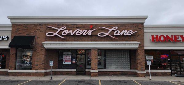 Lover's Lane - Canton