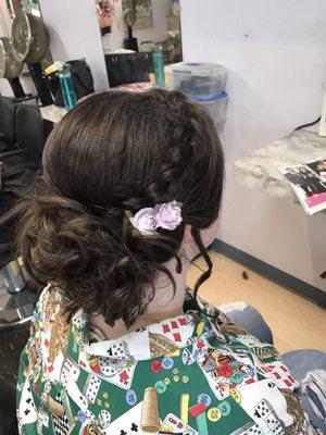 cutest prom updo!