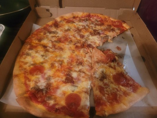 Meat Lover's Pizza with extra cheese