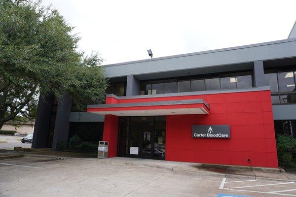 Carter BloodCare Tyler donor center front entrance