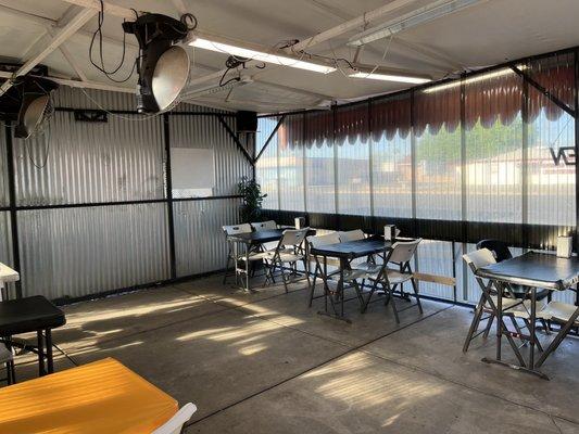 Dining area. Ahhhh, shade.