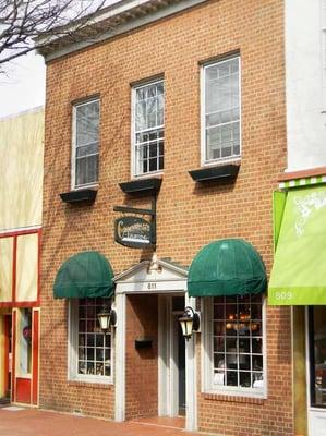 Commonwealth Lighting of Virginia from Caroline Street in Downtown Fredericksburg, Virginia.