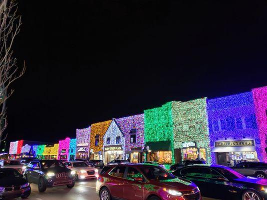 On Main St. at Christmas in Downtown Rochester, MI