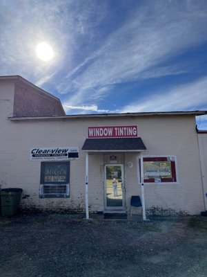 Window tinting shop