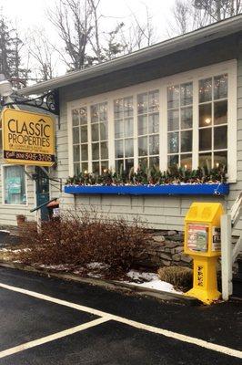 Our cute and cozy office centrally located in Mountainhome, PA to serve The Poconos!