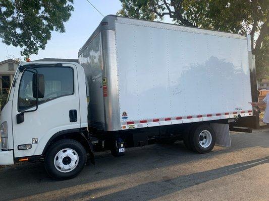 16ft Isuzu Box Truck