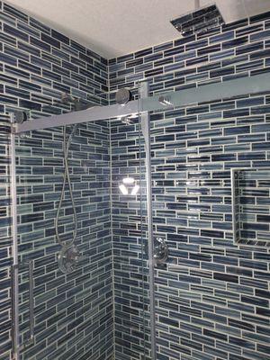 Glass tile install