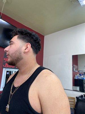 LAtinos Barber Shop