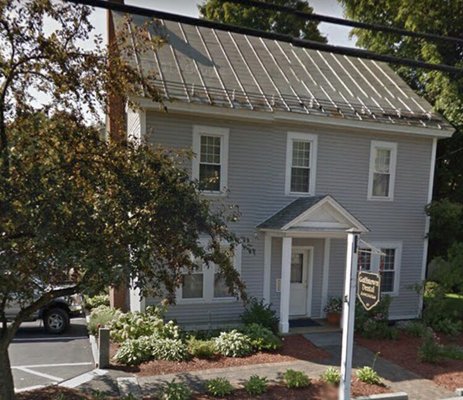 Goffstown Dental Associates (outside, front of building).