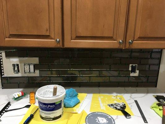 Glass Back Splash Installation