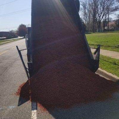 Red Mulch Delivered