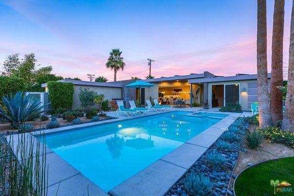 Palm Springs new build income property