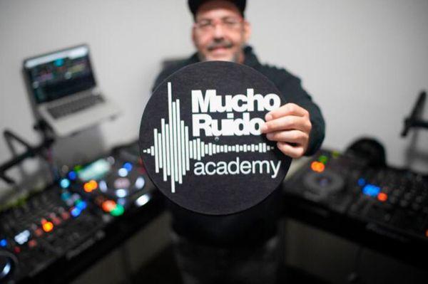 Mucho Ruido Academy