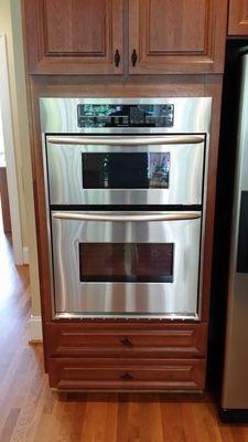 Wall oven install