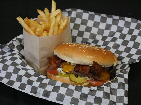 1, 2, or 3 PATTIES  $5 / $6 / $7 Burgers served with lettuce, onion, & pickles Add cheese | 50¢ Add two slices of bacon | $2