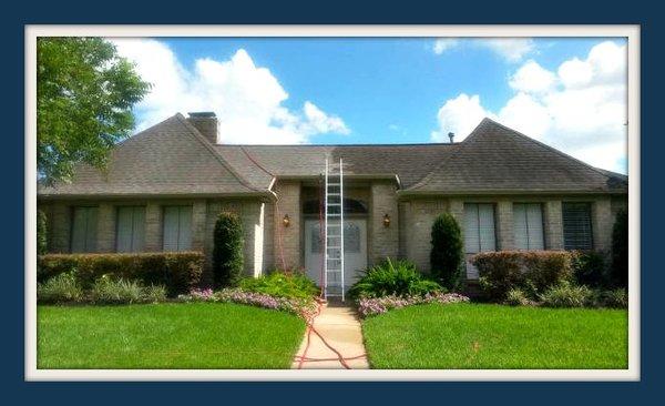 Roof Cleaning Conroe Texas