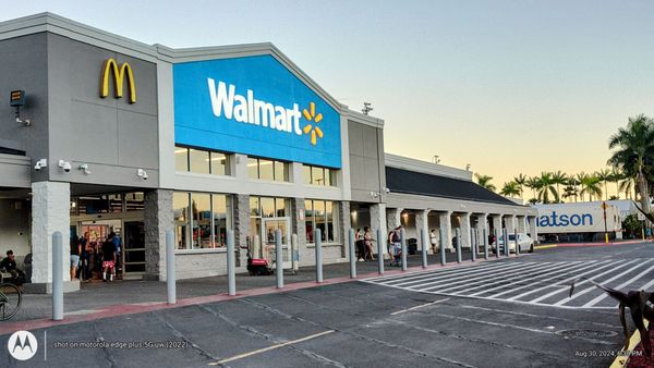 Walmart Hilo, where Hilo's best pharmacy resides inside.