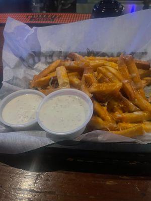 Cheese fries