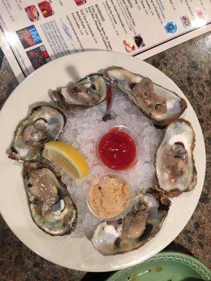 When I got here they were out of Oysters. After my second choice entree arrived, the bartender delivered Baby Oysters!