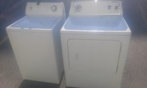 Dryer repair at its best. We repair and service many makes and models of dryers.  Electric dryers onlt.