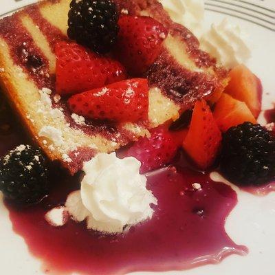 Mixed berry compote over poundcake