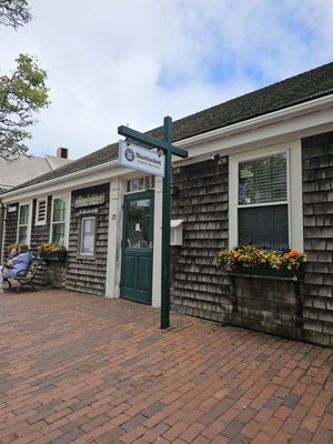 Nantucket Visitors Services & Information Bureau