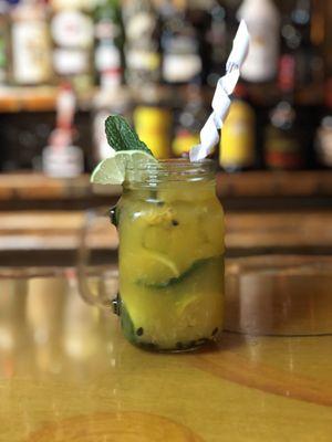 Passion Fruit Mojito. Mojito de Chinola