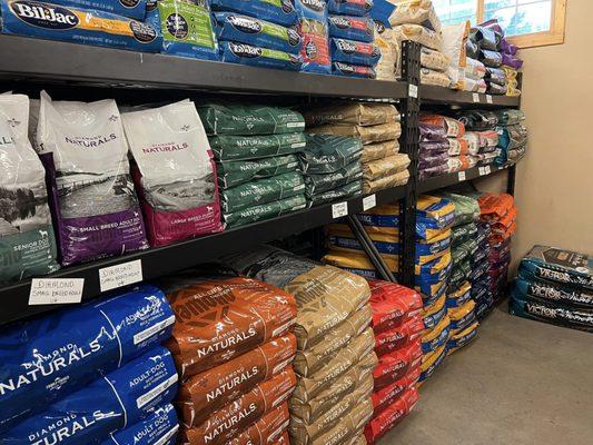 Aitkin Feed & Farm Supply