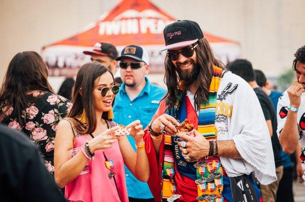 Spurs Jesus enjoying the Wings & Beer Fest