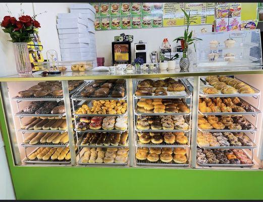 Donuts and cream cheese with jalapeños croissants!